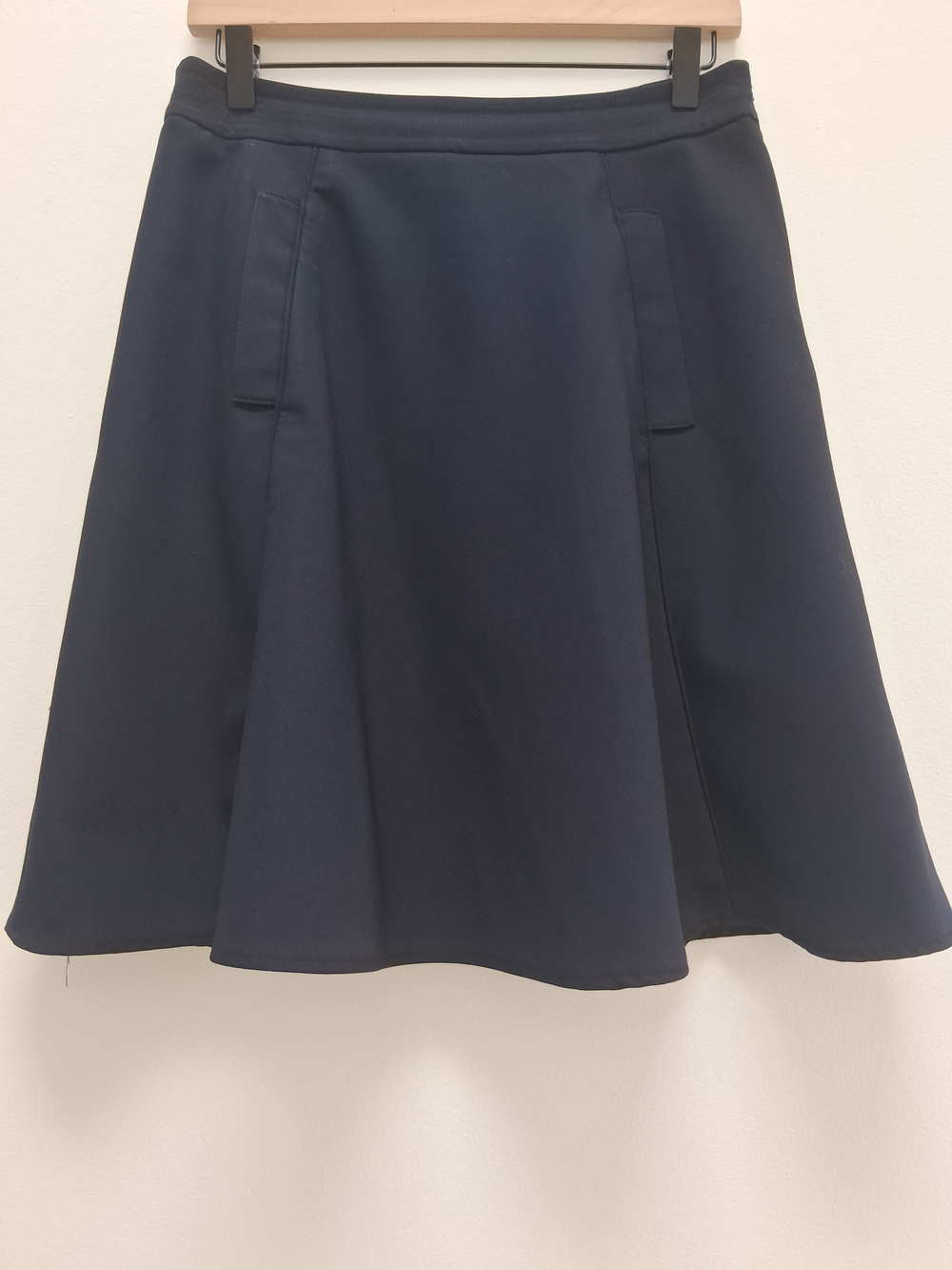 Reiss Women's Classic Navy Blue A-Line Flare Skirt Size 6 Elegant Feminine